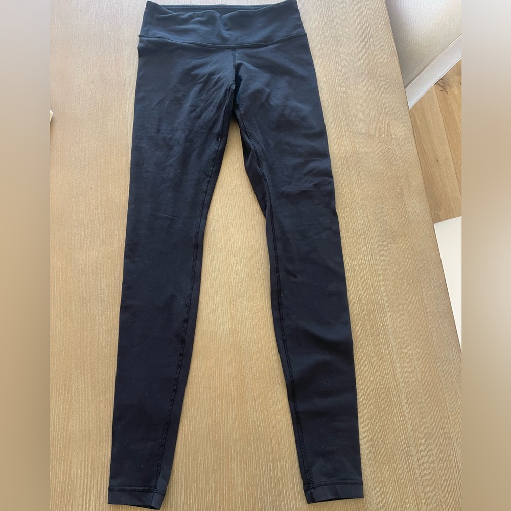 Lululemon black leggings